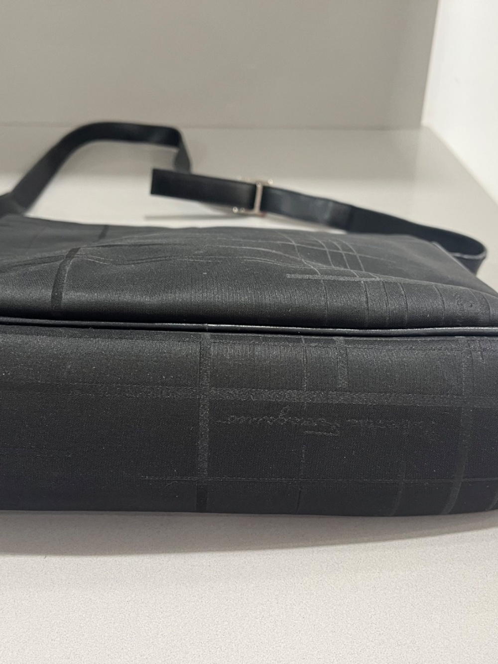 Salvatore Ferragamo Black Handbag - Picture 3 of 7